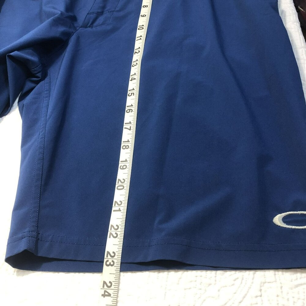 Oakley Shorts Casual Lightweight & Breathable With Pockets Mens Blue Size 38W - Picture 12 of 13